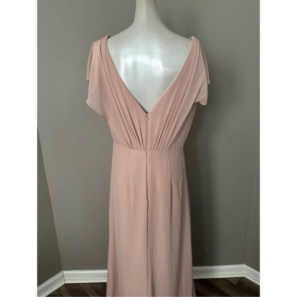 MONIQUE LHUILLIER BRIDESMAIDS Gwen A Line Gown - Picture 11 of 12